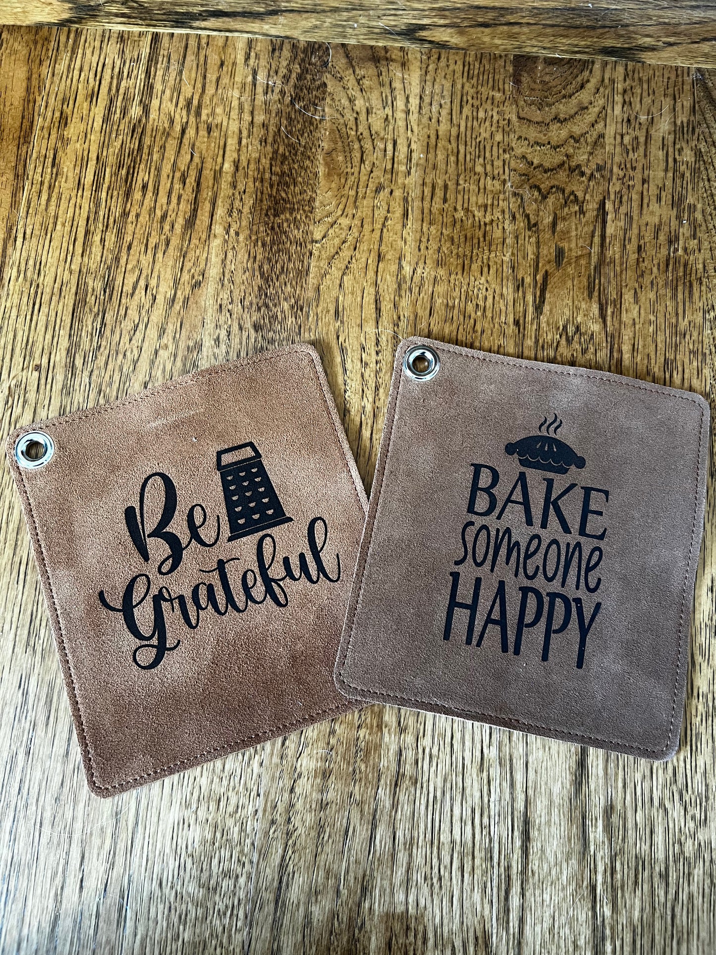 Suede Pot Holder